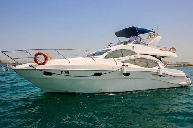 luxury yacht rental Dubai